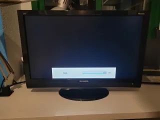 Televisión 23 pulgadas HD marca Philips