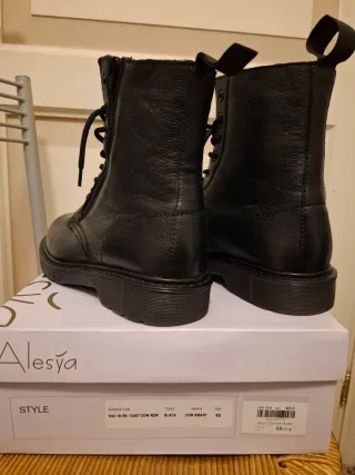 Stivaletti anfibio neri Alesya n.40