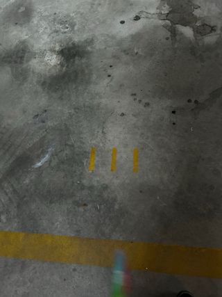 alquilo plaza de garaje. Salida al secano.