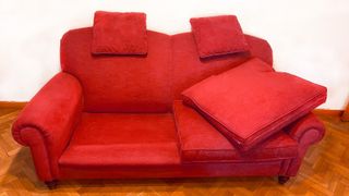 Divani in piume rossi