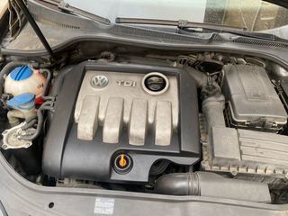 Volkswagen Golf 2004