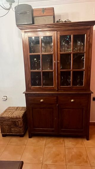 Conjunto muebles teka y sillas abacca