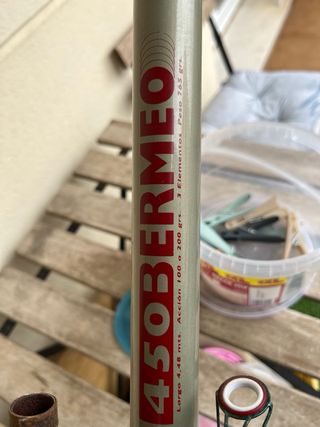 4 Cañas de pescar 2 pequeñas,2 grandes y carretes