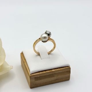 Anillo oro perla y diamante
