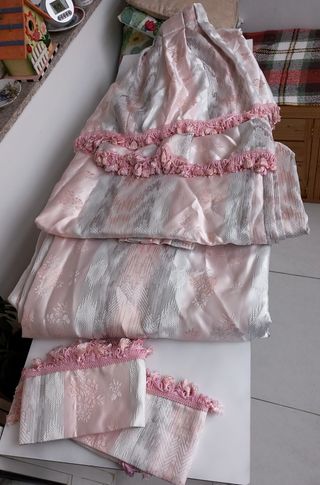 Cortinones Damasco Gris y Rosa Palido