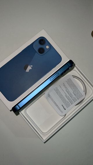 iPhone 13 mini blu