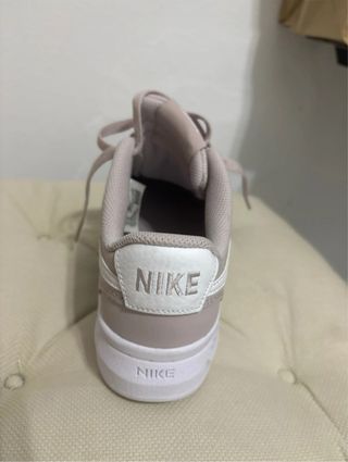 Zapatilla Nike Air Force 1 Rosa Talla 38