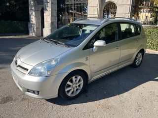 Toyota Corolla verso 7 plazas