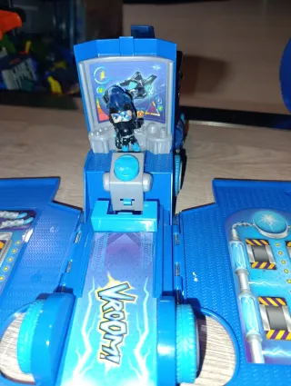 Camión Tibor Racer Azul