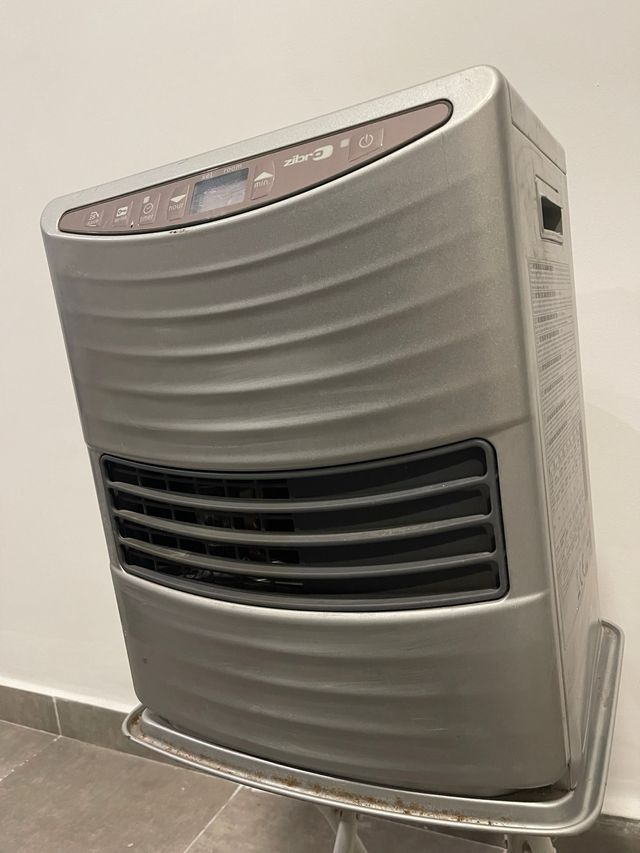 Estufa de parafina Zibro LC-30
