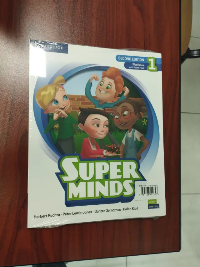Super Minds Level 1 Workbook with Super Practic...