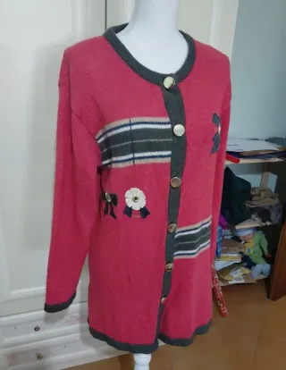 Cardigan lungo vintage rosso con fiocchi