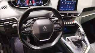 Peugeot 3008 PureTech 130 S&S Allure 96 kW (130 CV)