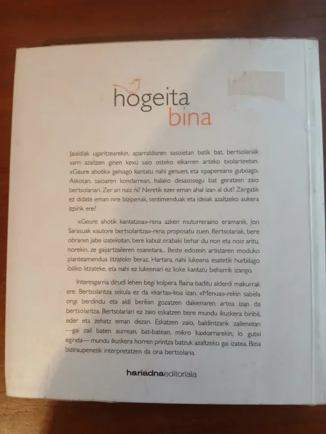 Hogeita bina