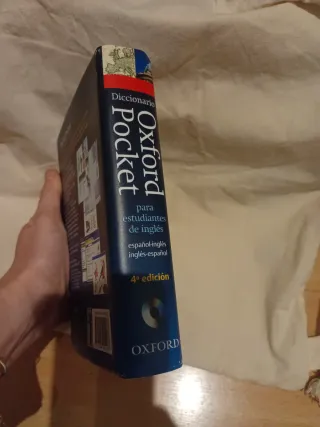 Diccionario Oxford Pocket para estudiantes de i...