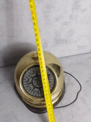 Lampara Brújula náutica de latón