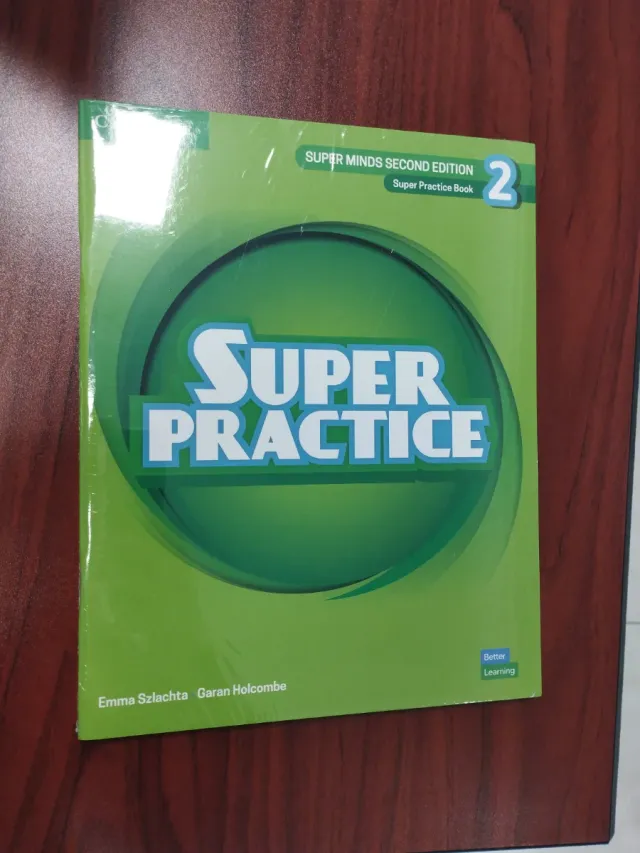 Super Minds Level 2 Workbook with Super Practic...