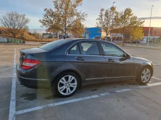 Mercedes-Benz Clase C 2010