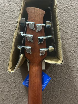 Guitarra Acústica Applause AAT96-4S Travel