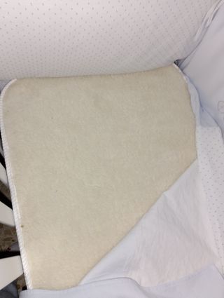 Cuna de bebé blanca