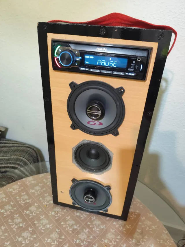 Altavoz Philips con pantalla