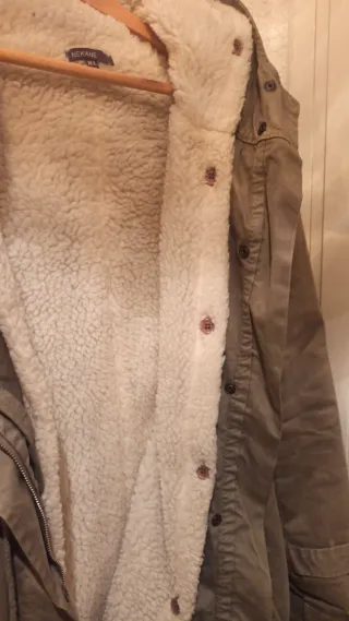 Parka NEKANE, verde militar mujer