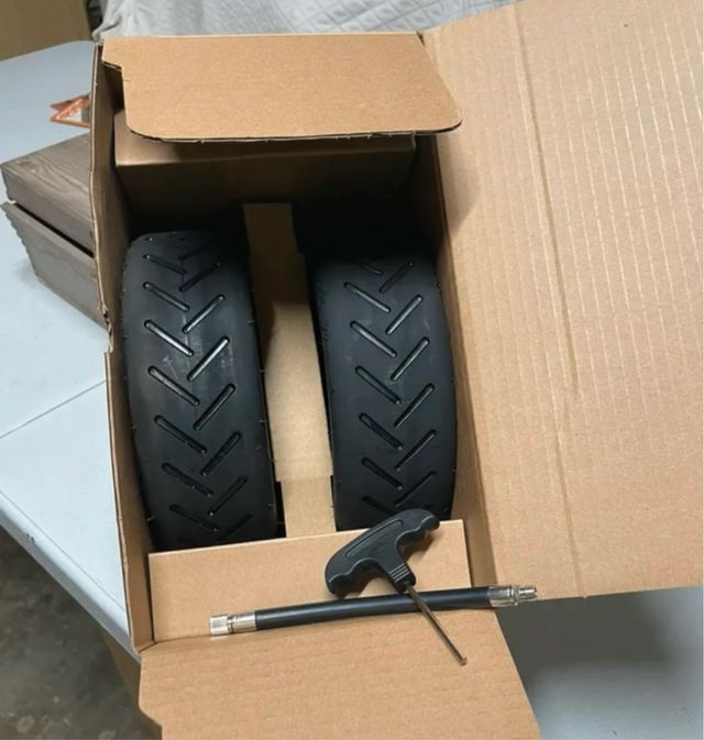 Kit 2 Gomme con Camere d'Aria