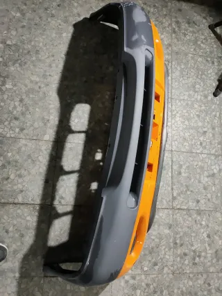 PARAGOLPES DELANTERO NISSAN TERRANO II