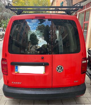 Volkswagen Caddy 1.6TDI 75cv