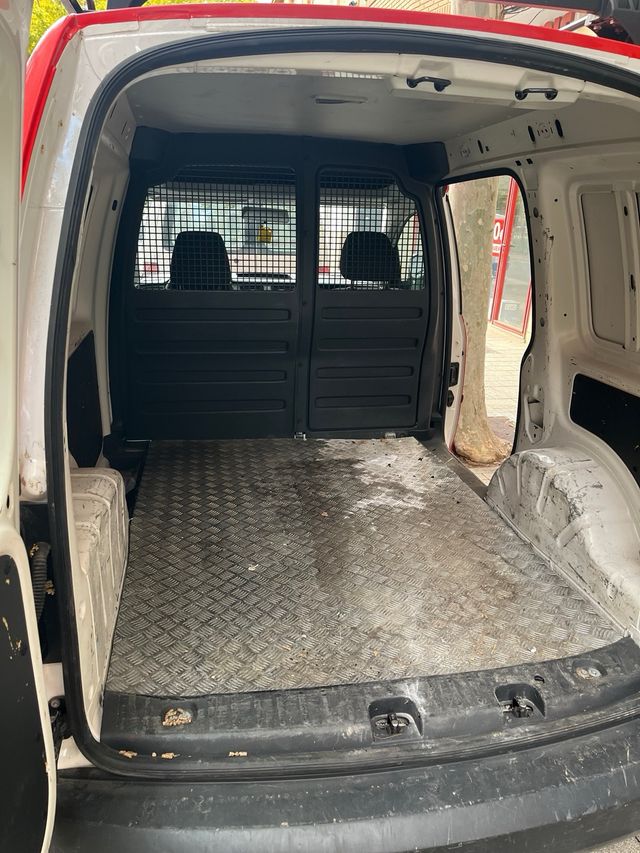 Volkswagen Caddy 1.6TDI 75cv