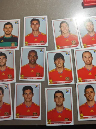15 cromos España 2010 Panini