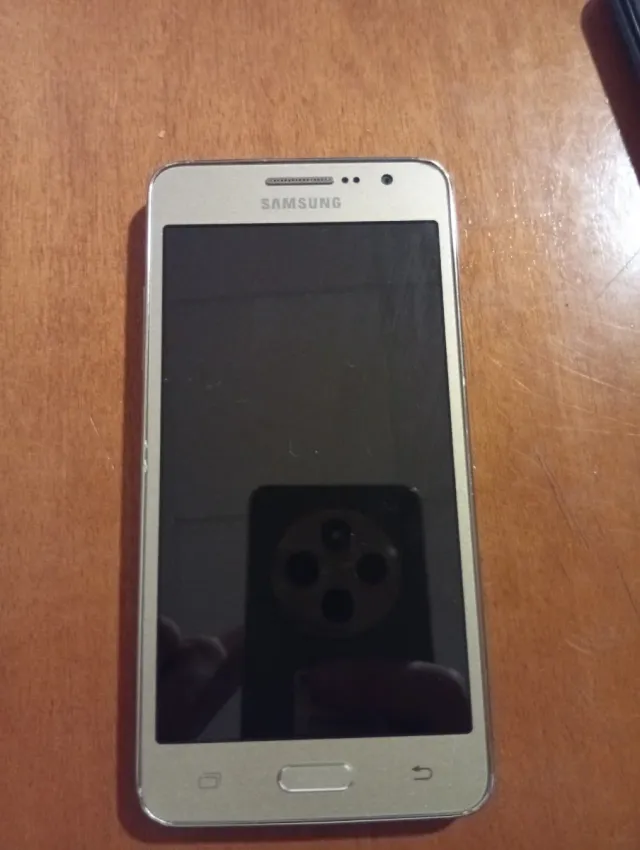 Telefone Samsung Dourado/Prateado