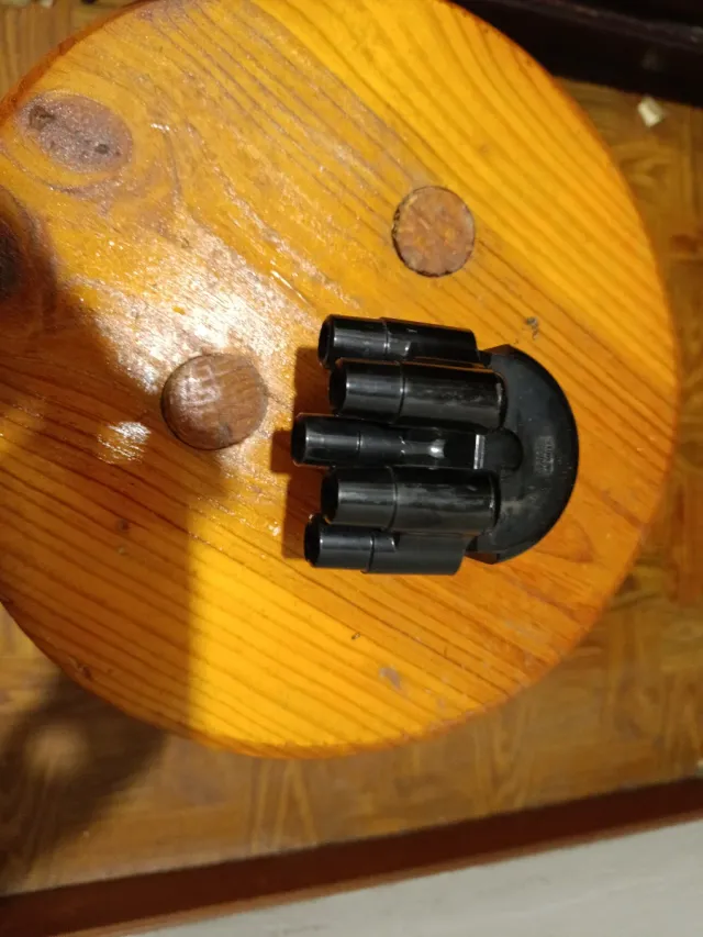 Tapa Delco Seat 127, 133, 850