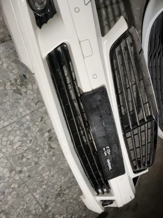 PARAGOLPES DELANTERO MERCEDES W204 C220