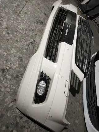 PARAGOLPES DELANTERO MERCEDES W204 C220