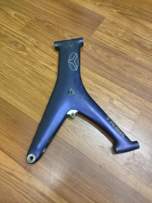 Quadro Trek Y-11 Carbon OCLV