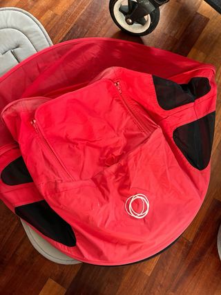Bugaboo Bee 5 - Cochecito y accesorios