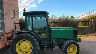 Tractor John Deere 5615 F