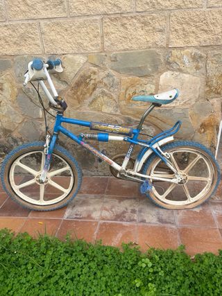 bicicleta bmx