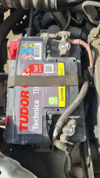 Ford Transit Connect 2012