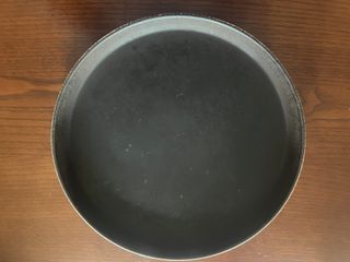 Vassoio antiaderente per microonde