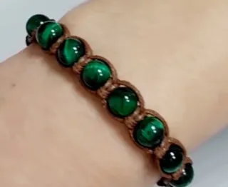 Bracciale con perle verdi e marroni