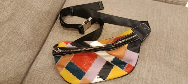 Riñoneras Parfois y Desigual Multicolor