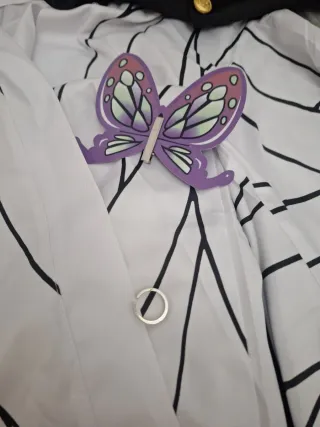 Cosplay Shinobu anime