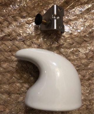 Juego accesorios baño cerámica y metal