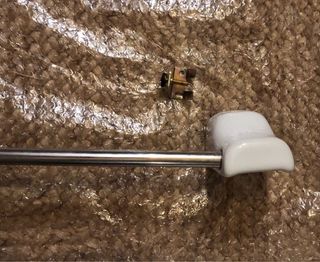 Juego accesorios baño cerámica y metal