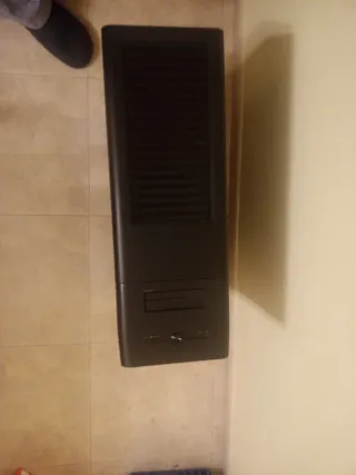 Servidor Thermaltake Intel Xeon Negro