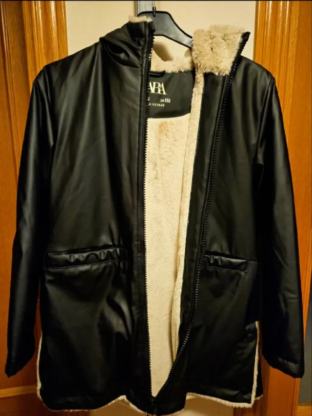 Abrigo impermeable niña Zara