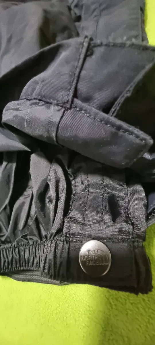 Pantalones de esquí The North Face HyVent Talla S/