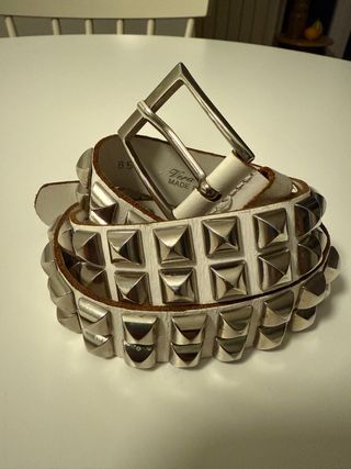 Cintura Vera con borchie argento